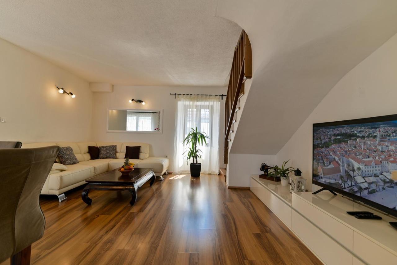 Apartman Ciciliani Trogir Bagian luar foto