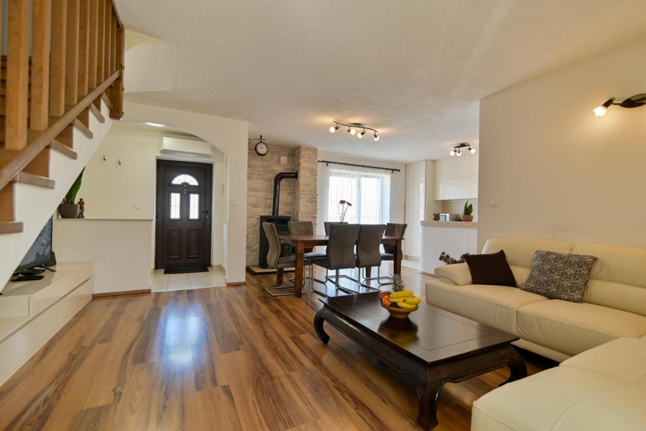 Apartman Ciciliani Trogir Bagian luar foto