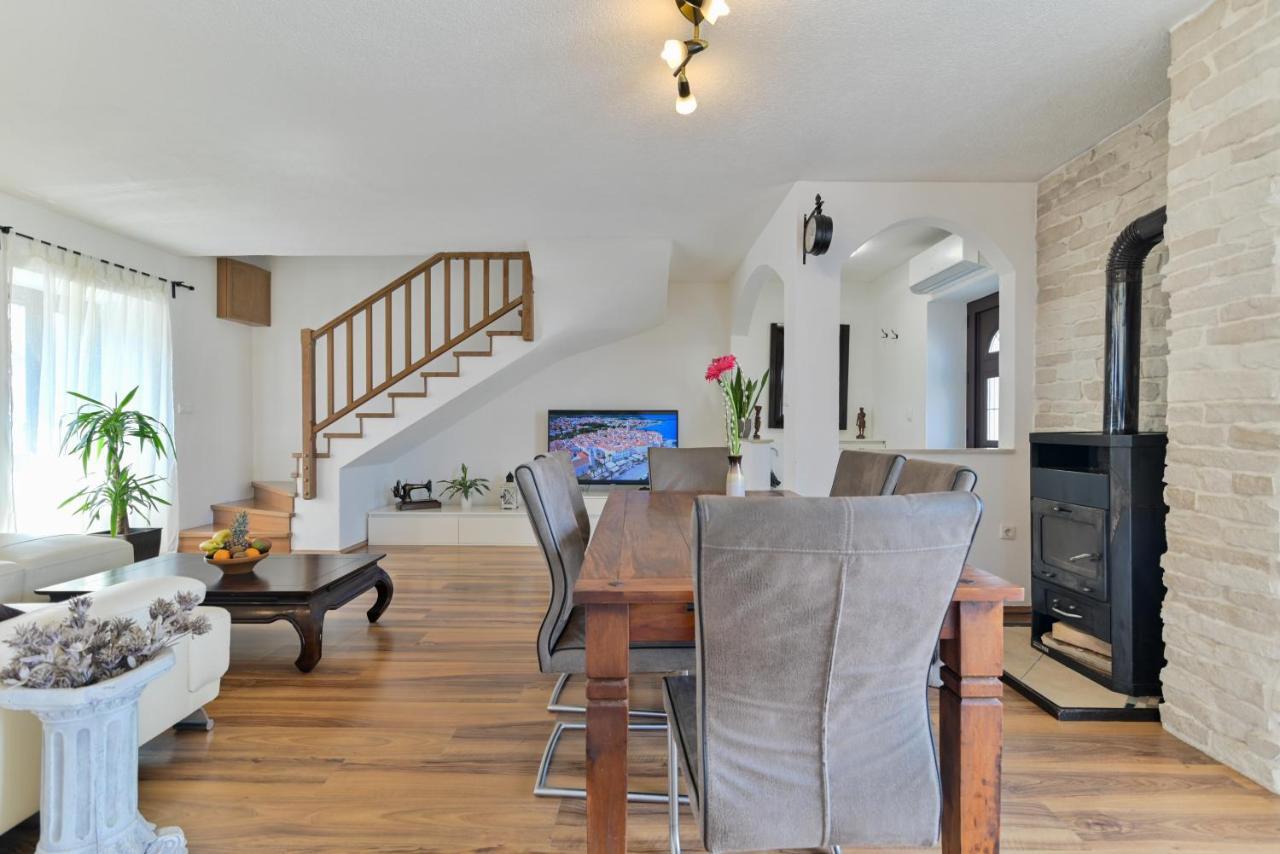 Apartman Ciciliani Trogir Bagian luar foto